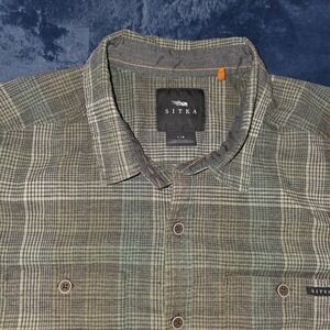 Sitka Ambary Short Sleeve Men's Shirt Size Large Plaid Design